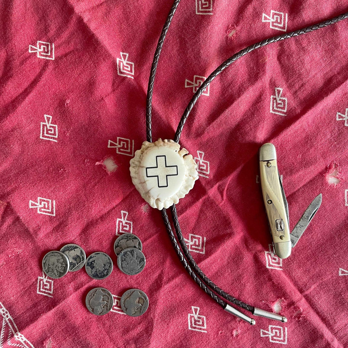 Bolo Tie - Deer Antler Rosette - Custom Laser Etched