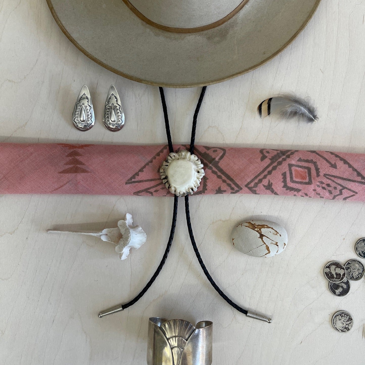 Bolo Tie - Deer Antler Rosette